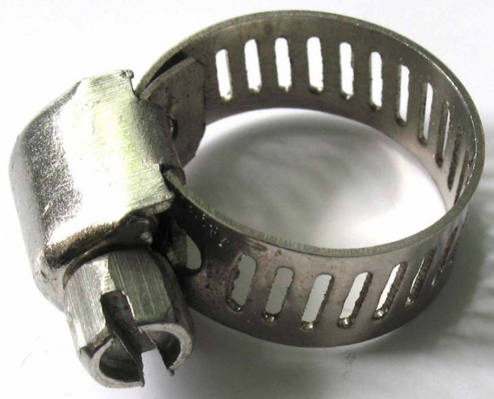 Хомут шланга система охлаждения 18-32мм Stels ATV 300B 19611-023-0000 LU021837