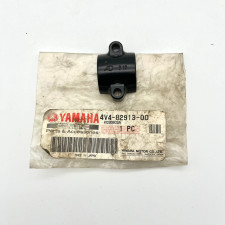 Крепление скоба блока переключателей Yamaha 125-700 4V48291300, 4V4-82913-00, 4V4-82913-00-00, 4V4829130000