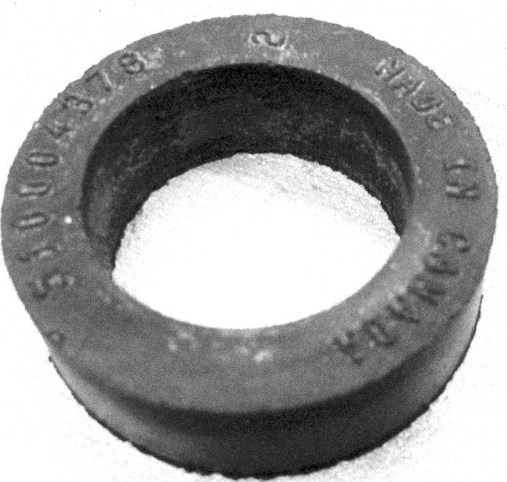 Втулка спинки сиденья пассажира снегоход Stels LU043186