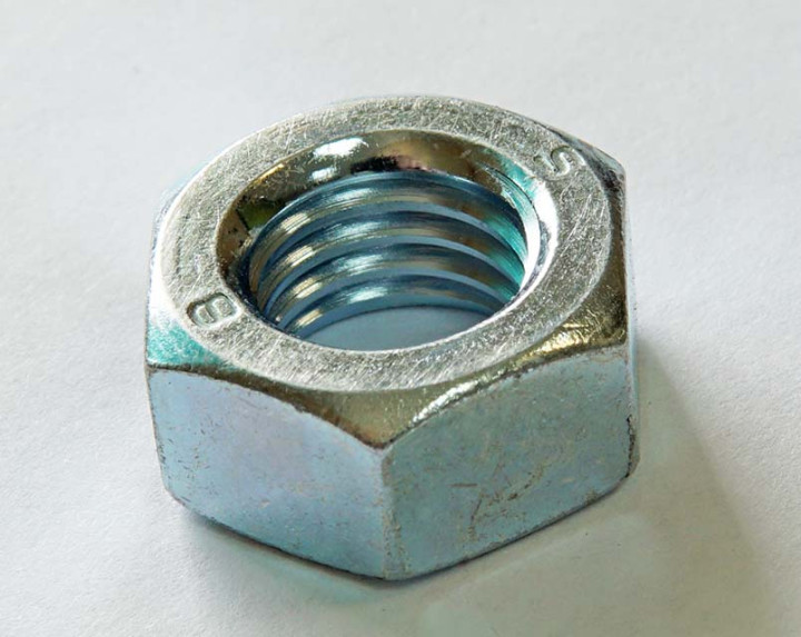 Гайка шестигранная M14х1,75 DIN 934-8P JU076393