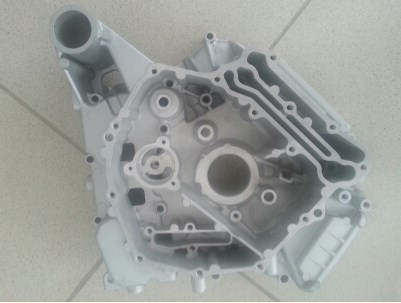 Картер двигателя левая половина Stels Guepard снегоход Stels Rosomaha ODES 100202-001-0000