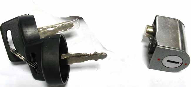 Замок рулевого управления Stels ATV 300B 5.3.01.0350 LU021104 Замок рулевого управления Stels ATV 300B 5.3.01.0350 LU021104