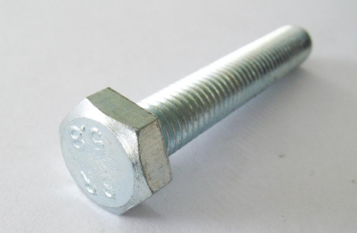 Болт M8x1,25х45мм 9104-08-045 JU054874