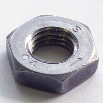 Гайка M10x1,25 L DIN 439-4P JU097084 Гайка M10x1,25 L DIN 439-4P JU097084