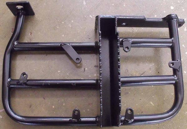 Кронштейн опоры для ног левый Stels 500 Kazuma C250-8301500 LU018132