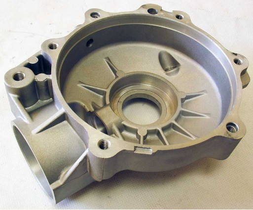 Картер переднего редуктора, правая половина 0181-312001-0080 Картер переднего редуктора, правая половина 0181-312001-0080