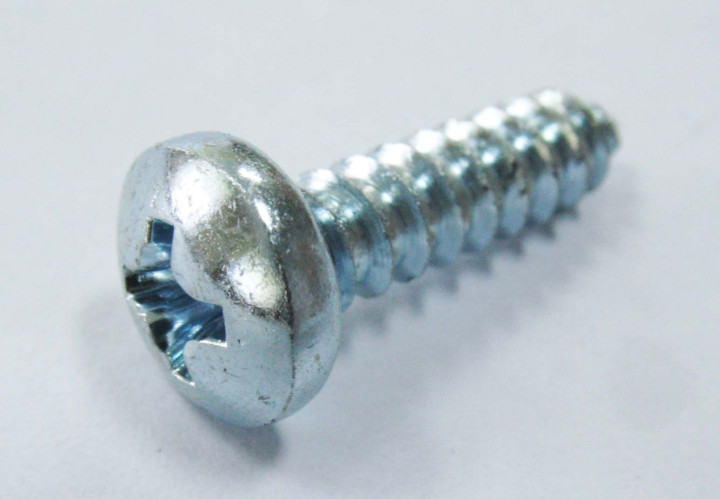 Саморез-шуруп с полукруглой головкой и крестообразным шлицем PH 4,2х16 DIN 7981C JU065626