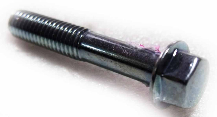 Болт M6x50 DIN 6921-88P  LU080874 снегоход Stels Капитан LU043530