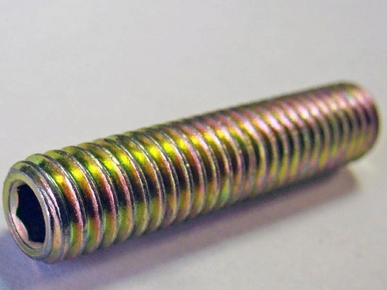 Винт регулировочный с внутренним шестигранником M6x1.0x27.0мм снегоход Stels LU075465