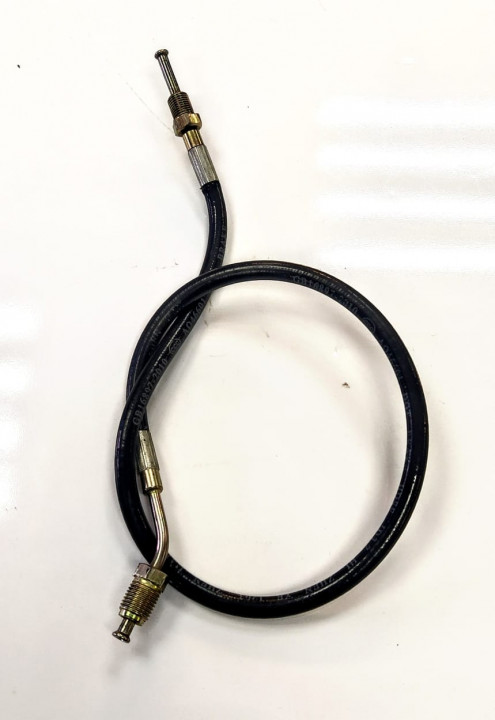 Шланг переднего тормоза левый армированный Stels ATV 300B резина 4.3.01.3220 LU019311 Шланг переднего тормоза левый армированный Stels ATV 300B резина 4.3.01.3220 LU019311