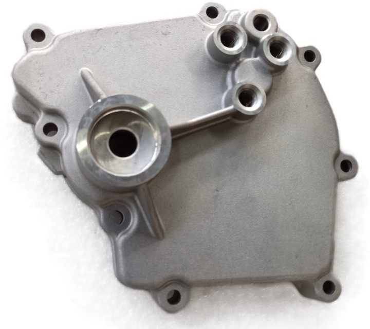 Крышка правой половины картера Stels Guepard 2.0 задняя EP-00000321