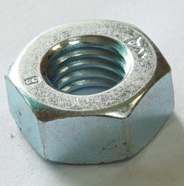 Гайка М10х1,5мм DIN 934-8P JU056064
