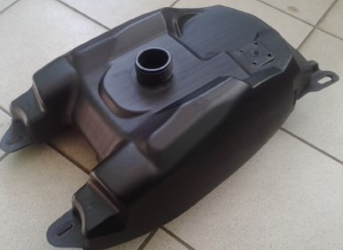 Бензобак Stels Leopard 650 для инжекторной версии 110110-102-0000 JU094110 LU088869 Бензобак Stels Leopard 650 для инжекторной версии 110110-102-0000 JU094110 LU088869