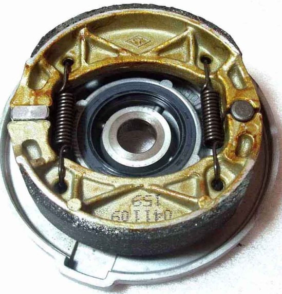 Мех-зм управл.тормозными колодками, левый Stels ATV 110D F020479-00 LU018840 Мех-зм управл.тормозными колодками, левый Stels ATV 110D F020479-00 LU018840