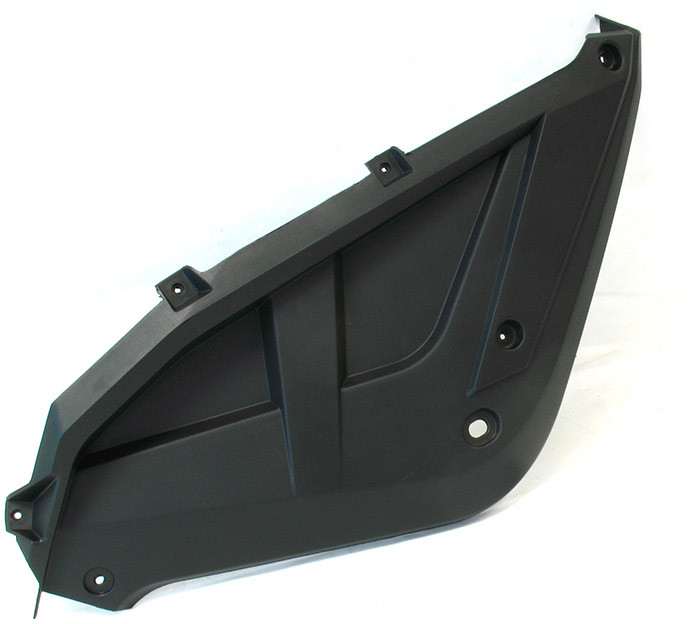 Щиток облицовочный передний нижний левый снегоход Stels Капитан LU091428