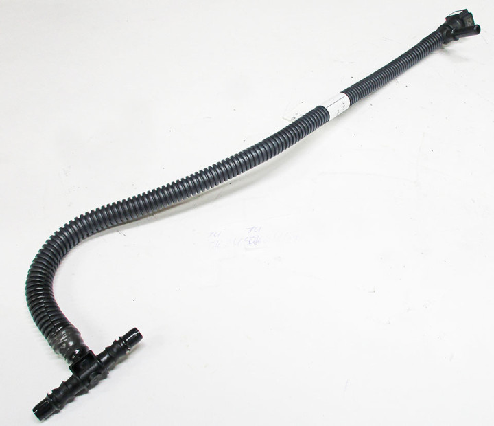 Трубка подачи топлива от ФТОТ с тройниками в сборе Stels Guepard 2.0 JU082457 Трубка подачи топлива от ФТОТ с тройниками в сборе Stels Guepard 2.0 JU082457