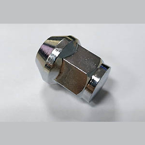 Гайка крепления алюмин. колесного диска Stels ATV 300B сталь 8.2.01.0040 LU019577