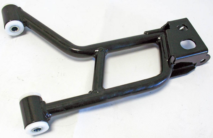 Рычаг задней подвески верхний правый Stels Guepard JU091325 JU076742 JU104251