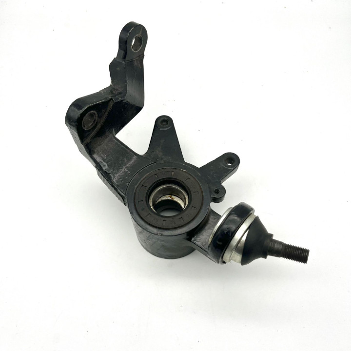 Кулак поворотный переднего колеса правый Stels 500 Kazuma\GT в сборе C500-2304200 LU018125