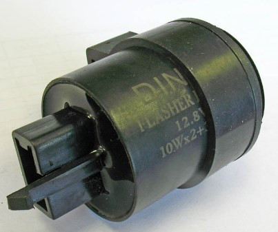 Реле поворотов 12В Stels 600/700/800 ATV Dinli GT LU014248 A190119-00 LU050057 A190071-00 Реле поворотов 12В Stels 600/700/800 ATV Dinli GT LU014248 A190119-00 LU050057 A190071-00