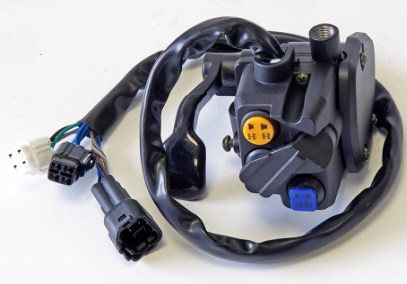 Блок переключателей правый (с дифференциалом) для квадроцикла Segway A01M51100004 LU097233 Блок переключателей правый (с дифференциалом) для квадроцикла Segway A01M51100004 LU097233