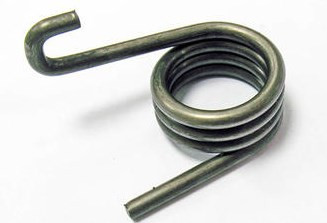 Пружина возвратная стопора-барабана переключения передач Stels Leopard 600\650 сталь 173105-102-0000 LU070934