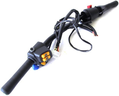 Руль мотоциклетного типа с элементами управления снегоход Stels Rosomaha 341200-800-0070 LU049325