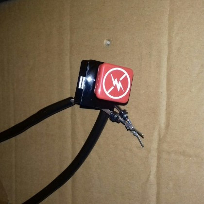 Кнопка экстренного выключения зажигания снегоход Stels LU090876 LU089693