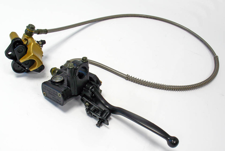 Тормоз гидравлический дисковый в сборе снегоход Stels Капитан LU091324