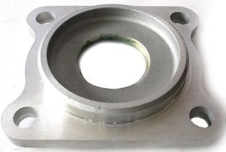 Крышка переднего редуктора вход кардан.вала Стелс 300 3.4.01.0130 LU019113