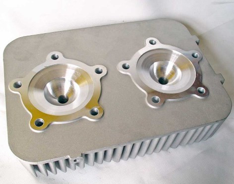 Головка цилиндра снегоход Stels 600см3 LU081060 Головка цилиндра снегоход Stels 600см3 LU081060