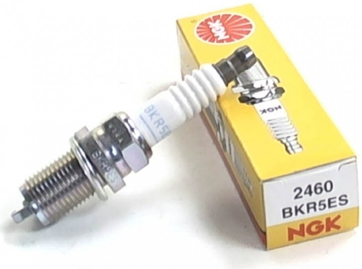 Свеча зажигания Стелс 500GT/Kazuma BKR5ES LU018680 192MR-1001800 K6RTC