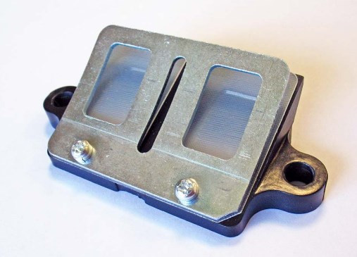 Клапан лепестковый снегоход Stels 600см3 LU080108 Клапан лепестковый снегоход Stels 600см3 LU080108