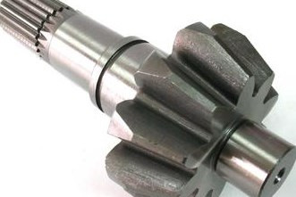 Вал заднего редуктора с конической шестерней ведущий Стелс 300 3.3.09.0010 LU019105