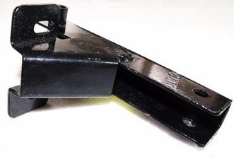 Кронштейн крепления переднего багажника правый Stels ATV 300B 1.4.01.0100 LU019128