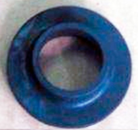 Втулка свечи зажигания снегоход Stels 600 резина 19104-E06-0000 LU081080