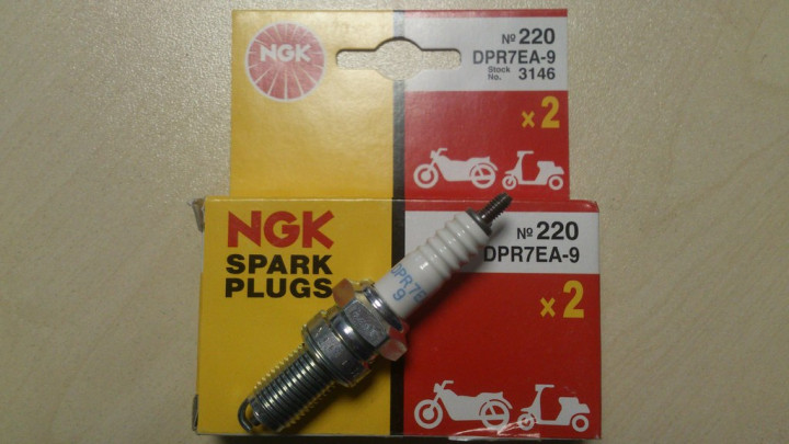Свеча NGK DPR7EA-9 CF-Moto Honda Suzuki Kawasaki