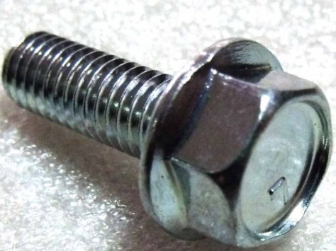 Болт с фланцем M6х1.0х18мм Stels Guepard Dominator снегоход Stels 9102-06-018 LU013806