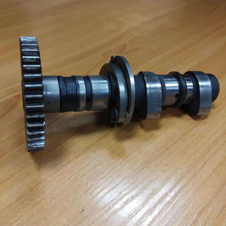 Распредвал в сборе (выпускные клапана) Стелс Динли E150144A00 LU014333