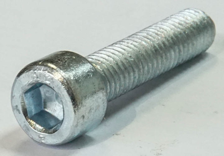 Винт M8x35 DIN 912-88P снегоход Stels VITYAS LU060581 Винт M8x35 DIN 912-88P снегоход Stels VITYAS LU060581