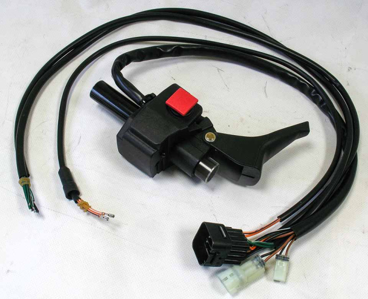 Блок переключателей рулевой, правый снегоход Stels Vityaz Атаман LU089045