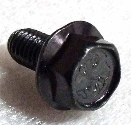 Болт с фланцем M6x1.0x12мм JU054861 LU013750 LU013981 LU009472 LU013750 Болт с фланцем M6x1.0x12мм JU054861 LU013750 LU013981 LU009472 LU013750