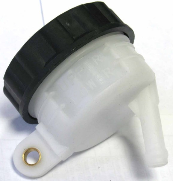 Бачок главного тормозного цилиндра LU022169 44517-058-0000 Бачок главного тормозного цилиндра LU022169 44517-058-0000