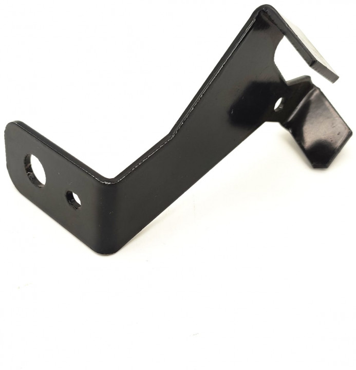 Кронштейн поддержки кожуха нижнего правый снегоход Stels Viking JU078912 LU066315