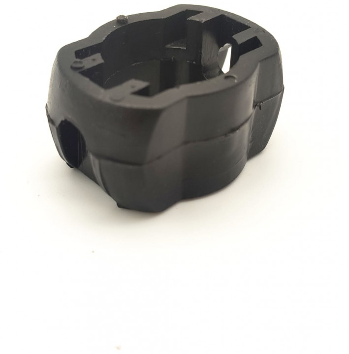 Направляющая рычага переключения передач Стелс 300 4.6.01.1050 LU019338