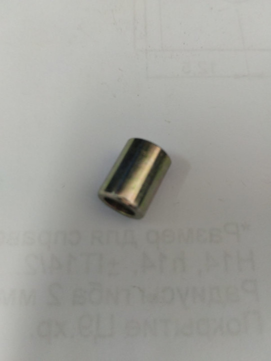 Втулка A800GK-17020101 оцинк JU130335